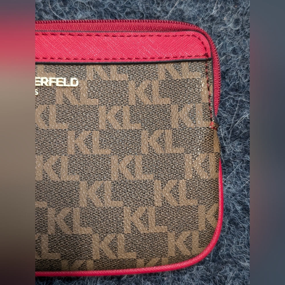 *Karl Lagerfeld Paris Handbag